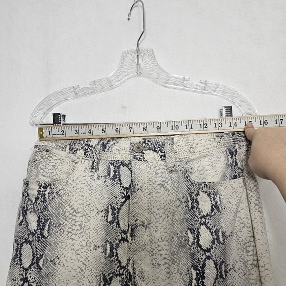 Shyanne Western Country Python Skinny Stretch Jeans Size 31 Short - Picture 9 of 14